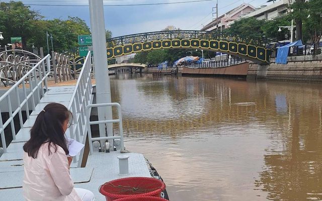 ปล่อยปลาวัดเทวราชกุญชร 🐟 จัดส่งฟรี · ฝากปล่อยแทนได้