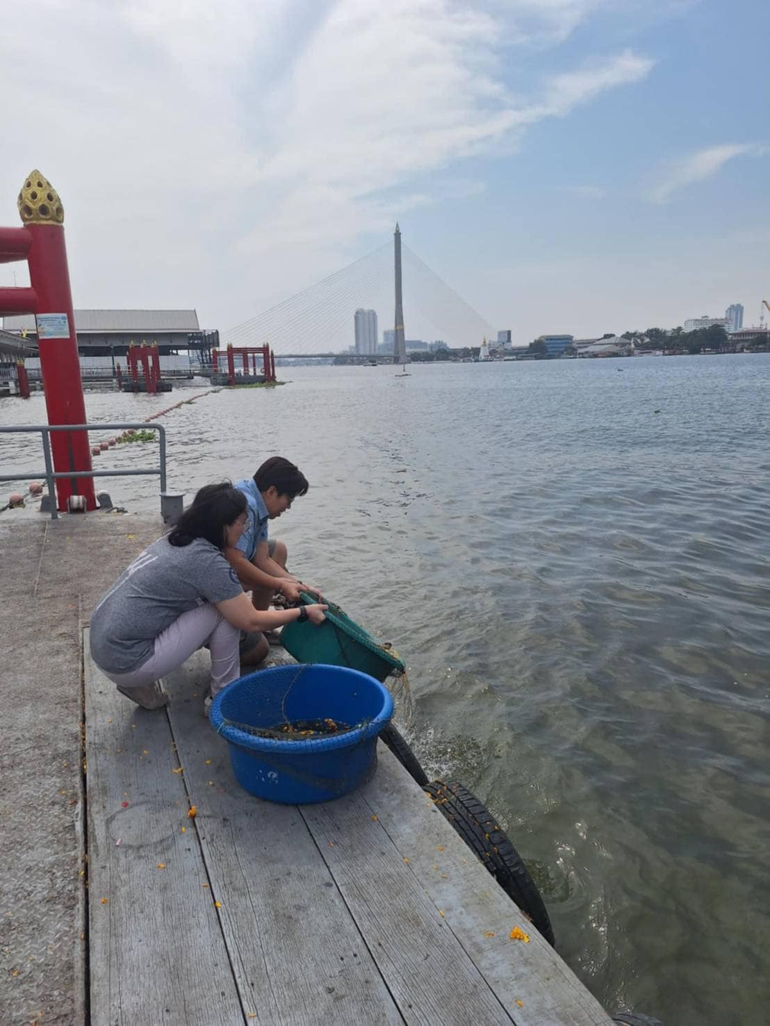 จัดส่งปลาปล่อยหน้าเขียง